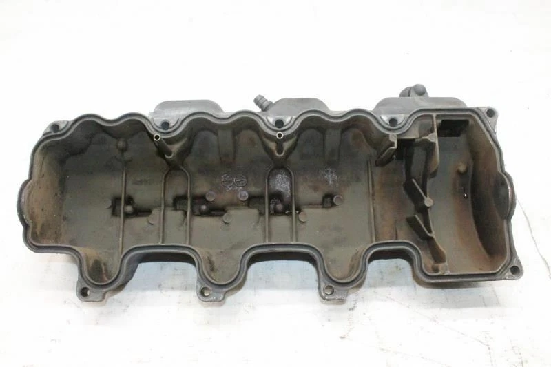 Chrysler Crossfire ZH Roadster #214 2005 cubierta de válvula derecha Foto 3 de 4