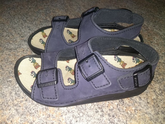 tan slippers with fur