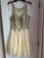 Camille La Vie gold/cream Dress
