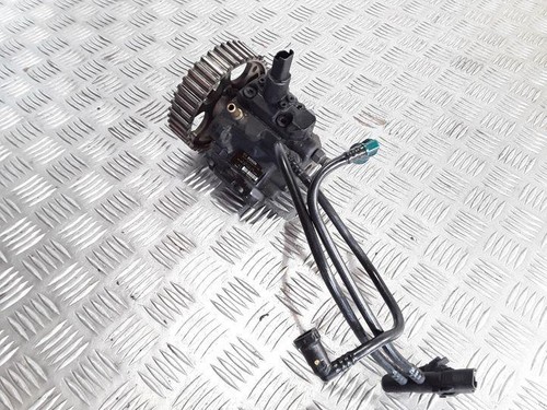 Pompe à eau pour 504 & 505 Peugeot Indénor