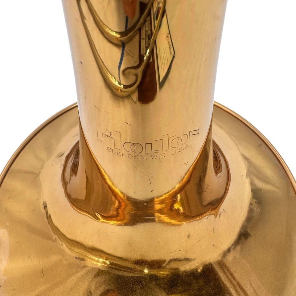 Trombón bajo tenor campana latón rosa Holton Tr-150 Foto 4 de 4