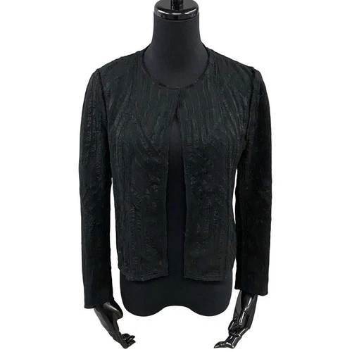 Giacca di seta Chanel Coco Mark con bottoni nera P21321W03138 usata