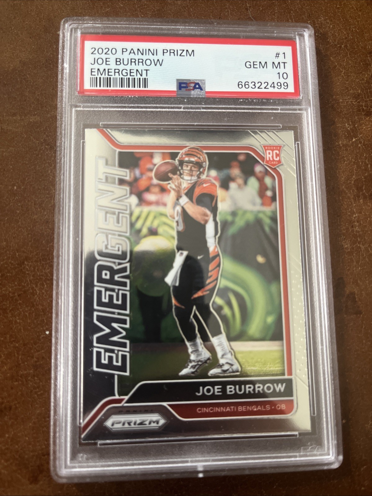 2020 Panini Prizm - Emergent Joe Burrow #1 (RC)
