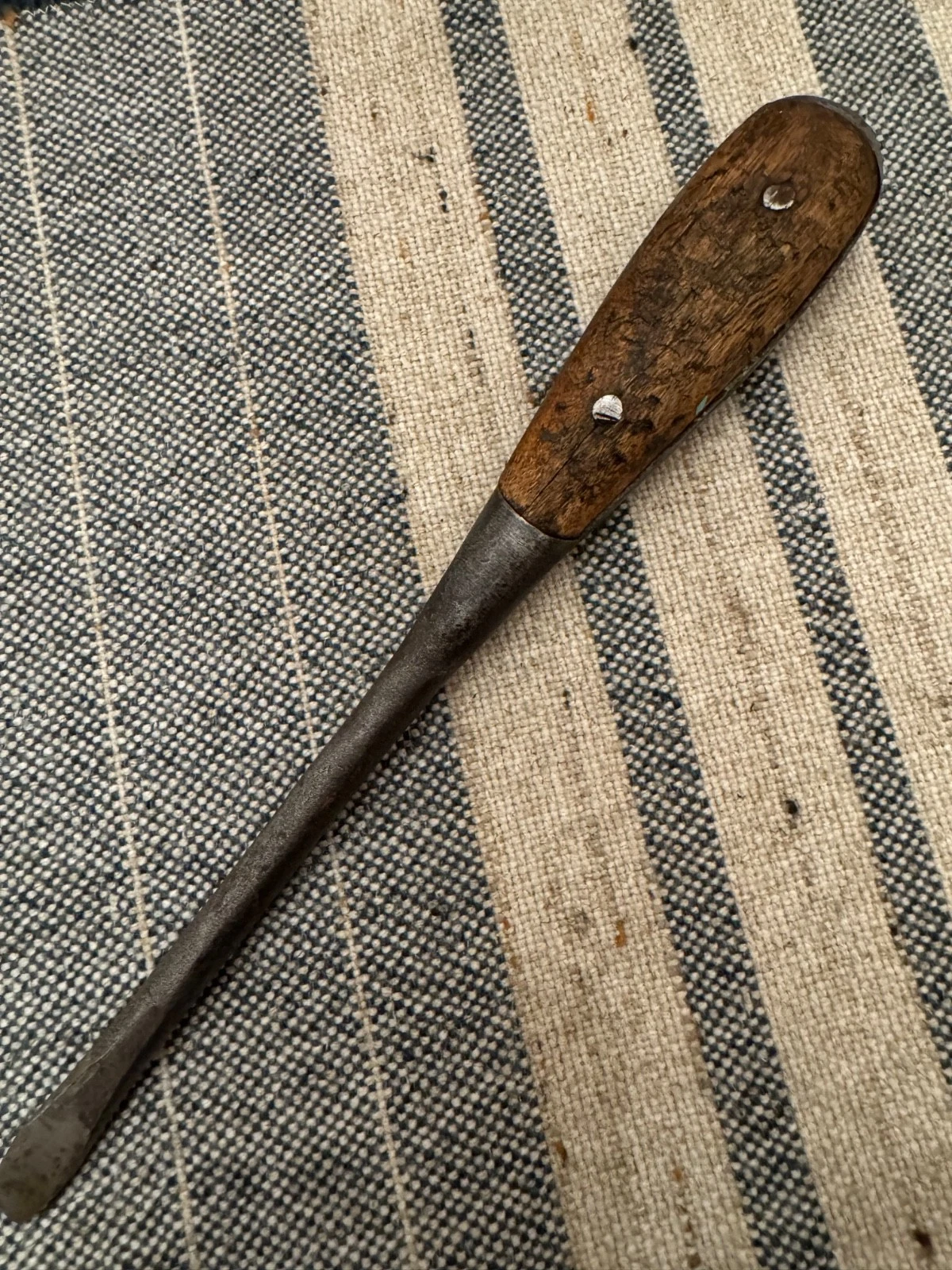 Perfect Handle 10 Inch Old Split Wood Screwdriver - Short - Unmarked Old