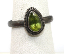 Vintage sterling silver 925 green pear cut stone band ring sz 6 3/4