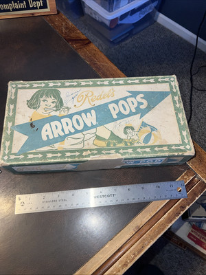 Vtg Early Candy Box 5&10 Store Find Reeds Arrow Pops Milwaukee Wisconsin