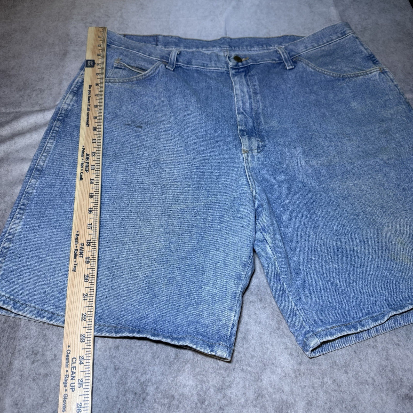 Wrangler Authentic Men’s Blue Denim Shorts Size 40 Workwear Cargo Carpenter