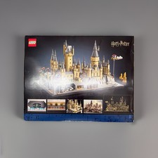 LEGO Harry Potter: Hogwarts Castle and Ground...