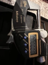 Mitutoyo 293-185-30CERT QuantuMike Digimatic Micrometer, 0-1"/0-25mm Range