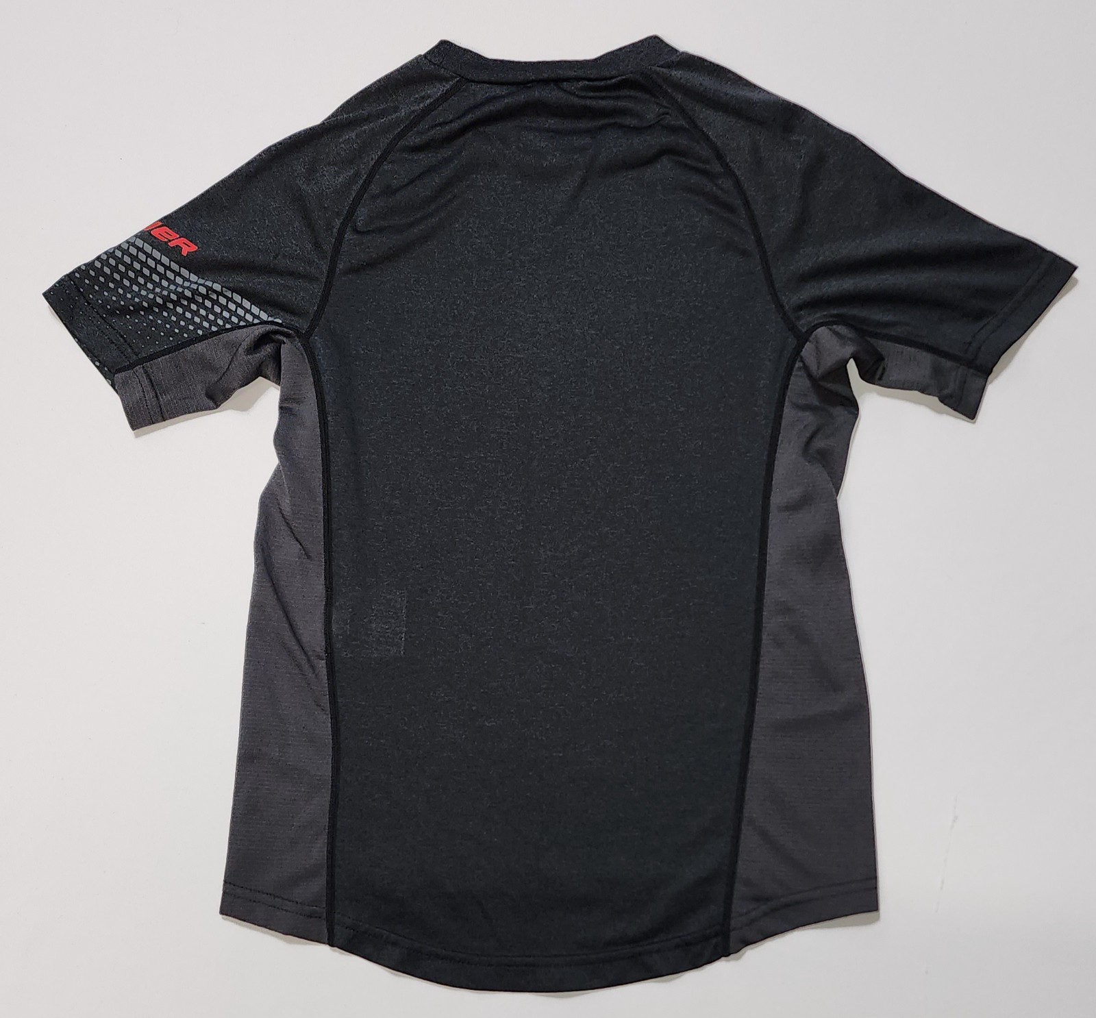 Bauer Team Boys/Youth Sz S Crew Neck Performance Undershirt ~Black/Red~