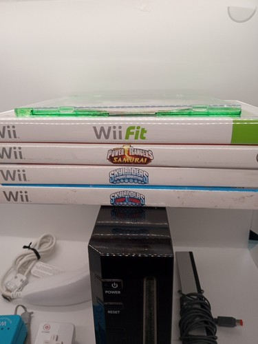 Nintendo Wii Console System Bundle RVL-001 w 5 Games. Tested/Working - Picture 5 of 11