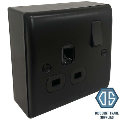BG Matt Schwarz 1 Gang Einzelsteckschlüssel & 32 mm Schwarz Oberfläche Pattress Back Box