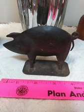 Rustic Primitive 4” x 3” Metal Pig Hog Shelf Mantle Decor Farm Cottagecore
