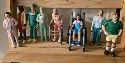 Lakeshore Learning Play People PEOPLE WITH DIFFERING ABILITIES Lot of 8 Figures