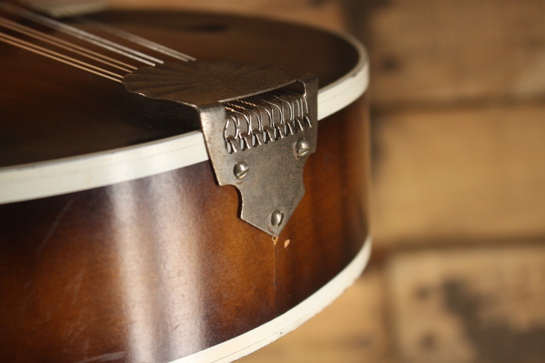 Vintage KAY Acoustic Mandolin , Serial number L5621 Plays Well