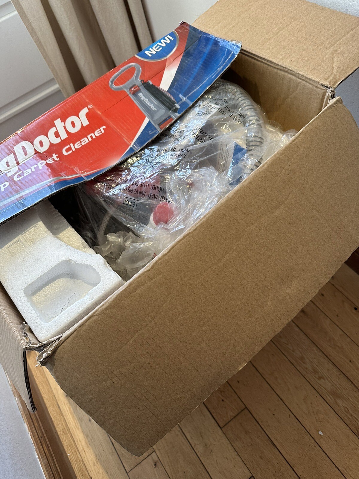 Rug Doctor Deep Suction Power Carpet Cleaner 93170, boxed and in Great