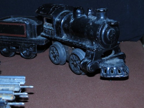 Prewar Clockwork toy train 100yrs old Bing, steam engine, tender, coach cars - Picture 3 of 21