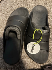 OOFOS Black Slide Sandals Unisex Slip On Rubber US 9 EU 40