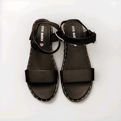 Steven Madden Jdariaa Black Sandals Youth Girls size Rivets