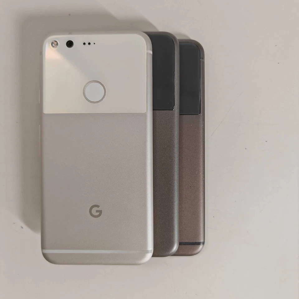 Original Google Pixel (1st Gen) - 2016 Pixel XL Unlocked 4G 32/128GB android - Image 4 of 4