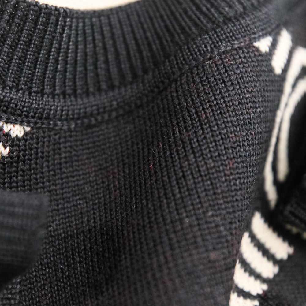 GUCCI Interlocking GGPattern Reversible Knit Swea… - image 14