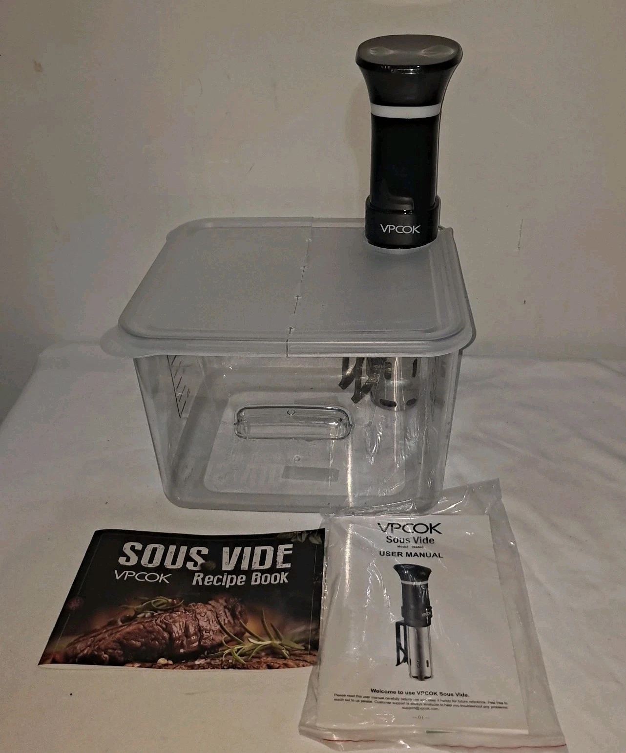VPCOK Sous Vide Precision Cooker 1000 WATT Model 004503 w/Everie Container