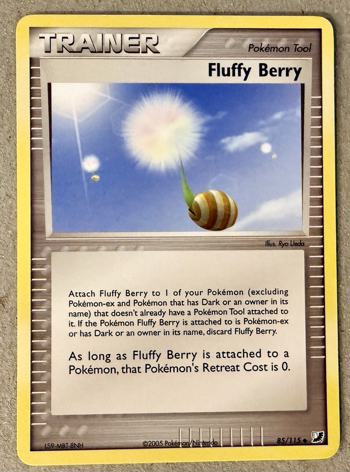 Fluffy Berry 85/115 Uncommon - EX Unseen Forces Pokemon TCG Card