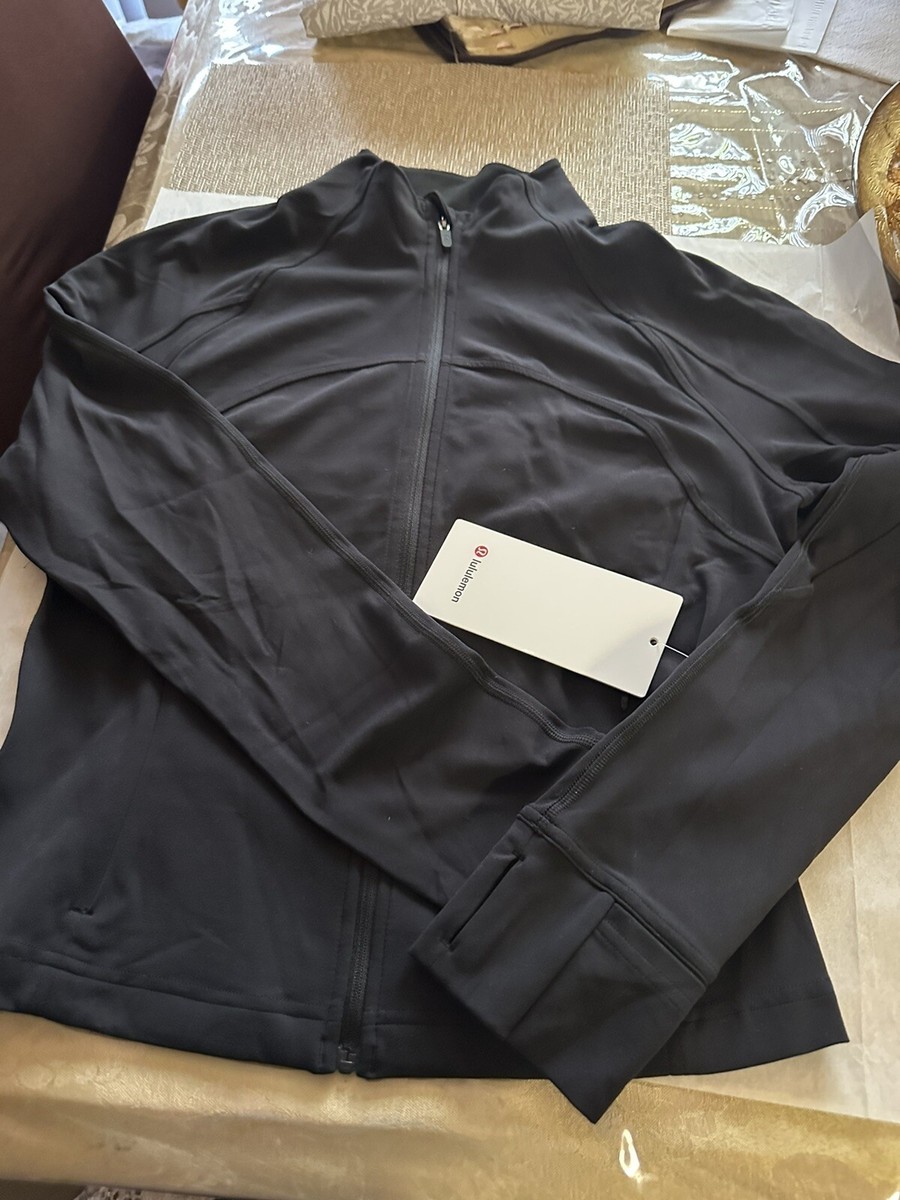 Define Jacket Nulu サイズ10 lululemon Define Jacket Nulu - Color Brown - Size 10 in Gray