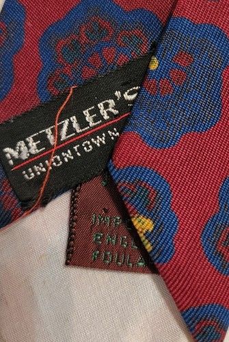 Vintage Designer Silk Men's Tie Metzlers Uniontown,  PA Imported English ... - Picture 3 of 3