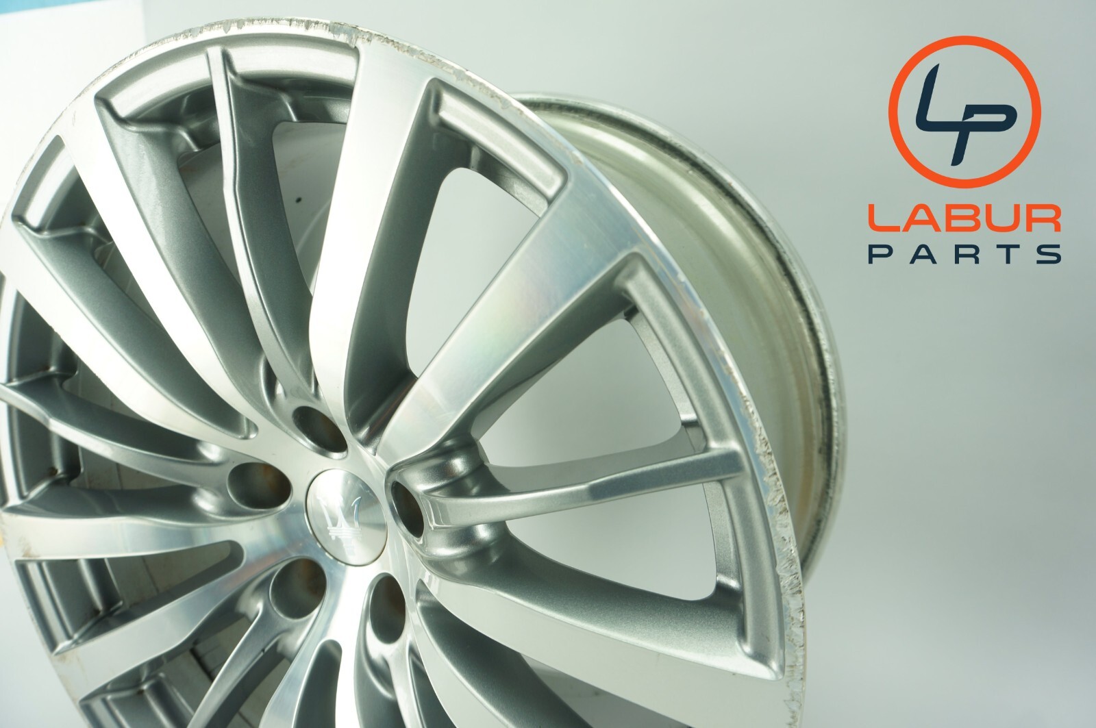 M157 14-20 Maserati Ghibli 19" Rear Left or Right Wheel Rim 10Jx19H2 ET40 W940