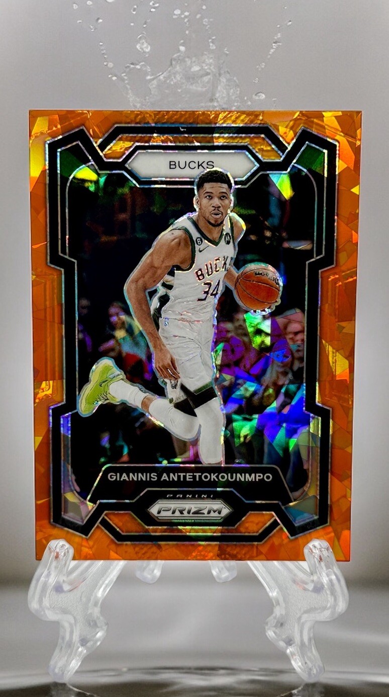 Giannis Antetokounmpo 2023-24 Panini Prizm - Orange Cracked Ice #103 Bucks