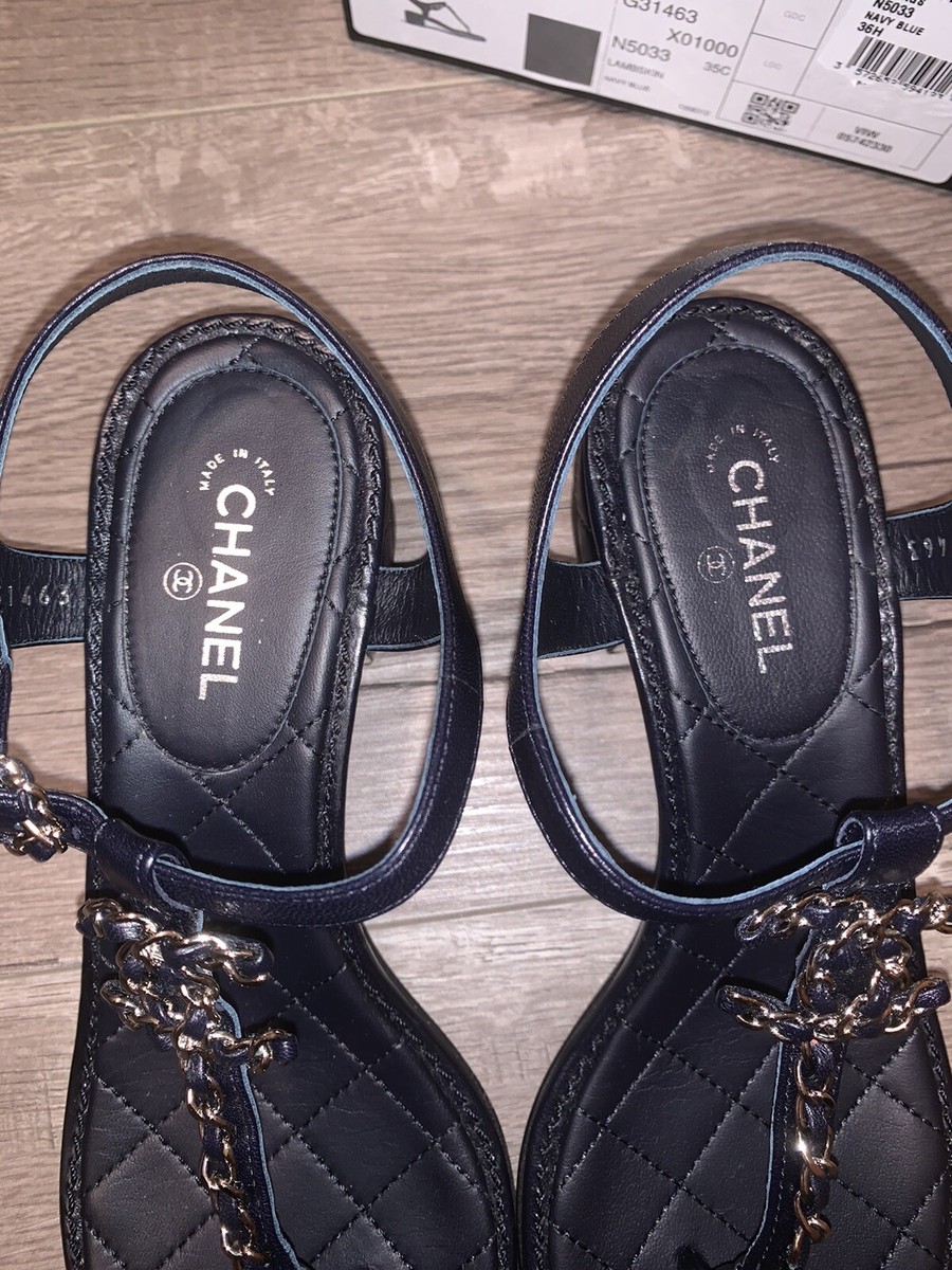 AUTHENTIC CHANEL 19 CC THONGS SANDALS SHOES QUILTED NAVY