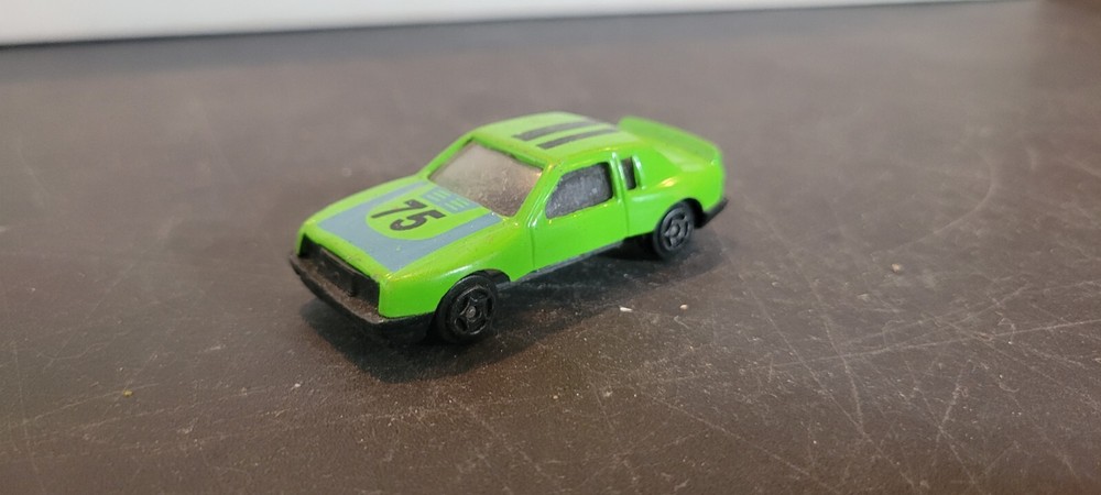 T8 Small Toy Car Collectible Hot Wheel, Matchbox, metal etc RACECAR # 75