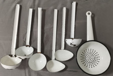 Emaliowany zestaw kielni Przybory kuchenne Emaliowane kielnie Zestaw 7 sztuk Vintage