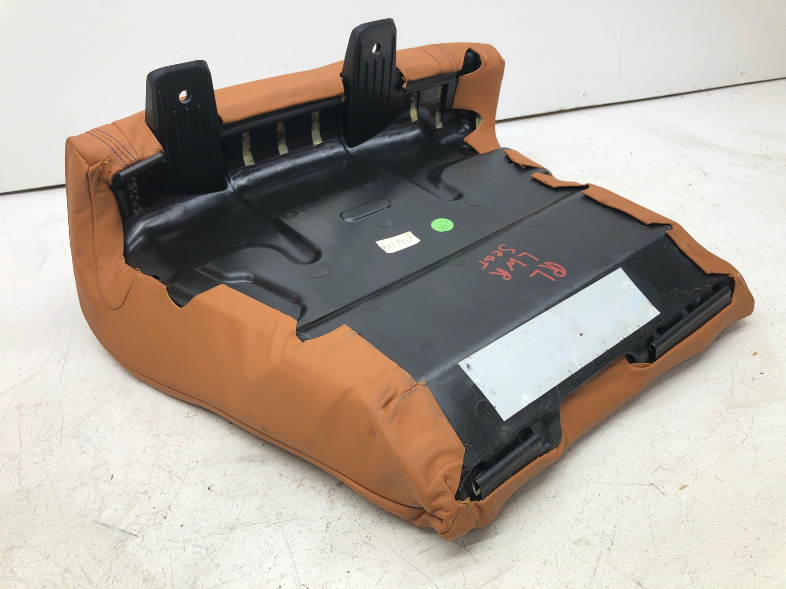 2017-2020 FERRARI GTC4LUSSO LEFT REAR SEAT LOWER CUSHION STD CUOIO 87276600 OEM