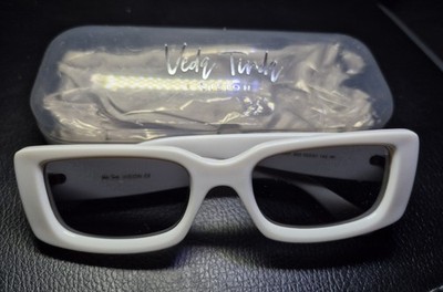 Veda Tinda, Women's White Sunglasses W/Hard & Soft Cases And Cleaning Cloth (T1)