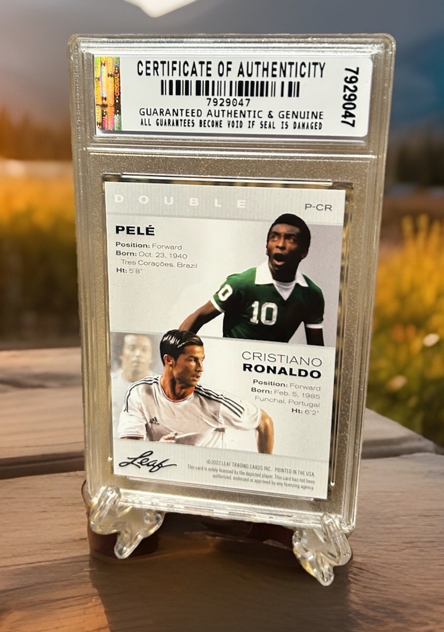 PELE & CRISTIANO RONALDO 2022 LEAF Exclusive LEGENDS GRADED GEM-MT 10 #P-CR view 3