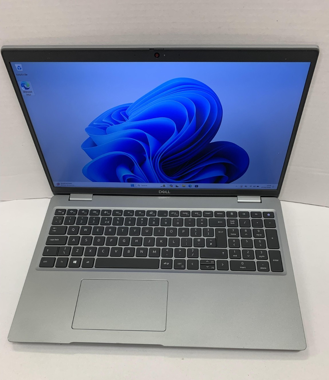 Dell Precision 3560 15,6″ Core i5 11. Gen 16GB 256GB SSD Windows 11 Pro – B Dell Precision 3560 15,6″ Core i5 11. Gen 16GB 256GB SSD Windows 11 Pro – B