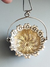 Passe Thé En Métal Argenté WMF décor Floral Fleurs Art Nouveau