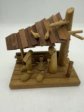 Vintage Small Wood Manger Nativity with Sheep Birds Made In Taiwan ￼