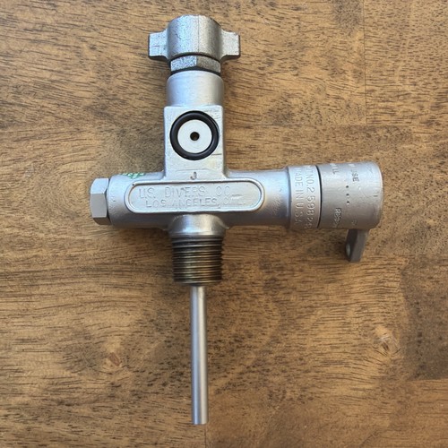U.S Divers Co. Scuba Tank Valve 3-59 - EXCELLENT CONDITION