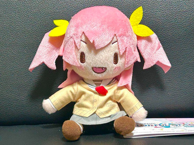 Project Sekai Airi Momoi flauschige Plüschpuppe Maskottchen mehr springen