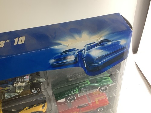 Hot Wheels 10-Car Gift Pack- Mitsubishi Sealed - Imagen 5 de 6