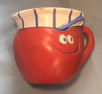 Pillsbury Funny Face Drink Mix Pitcher & Cups Goofy Grape
