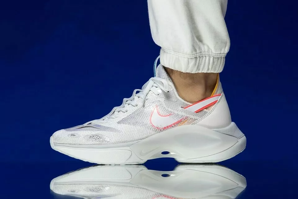 Nike dimsix signal flyknit sales