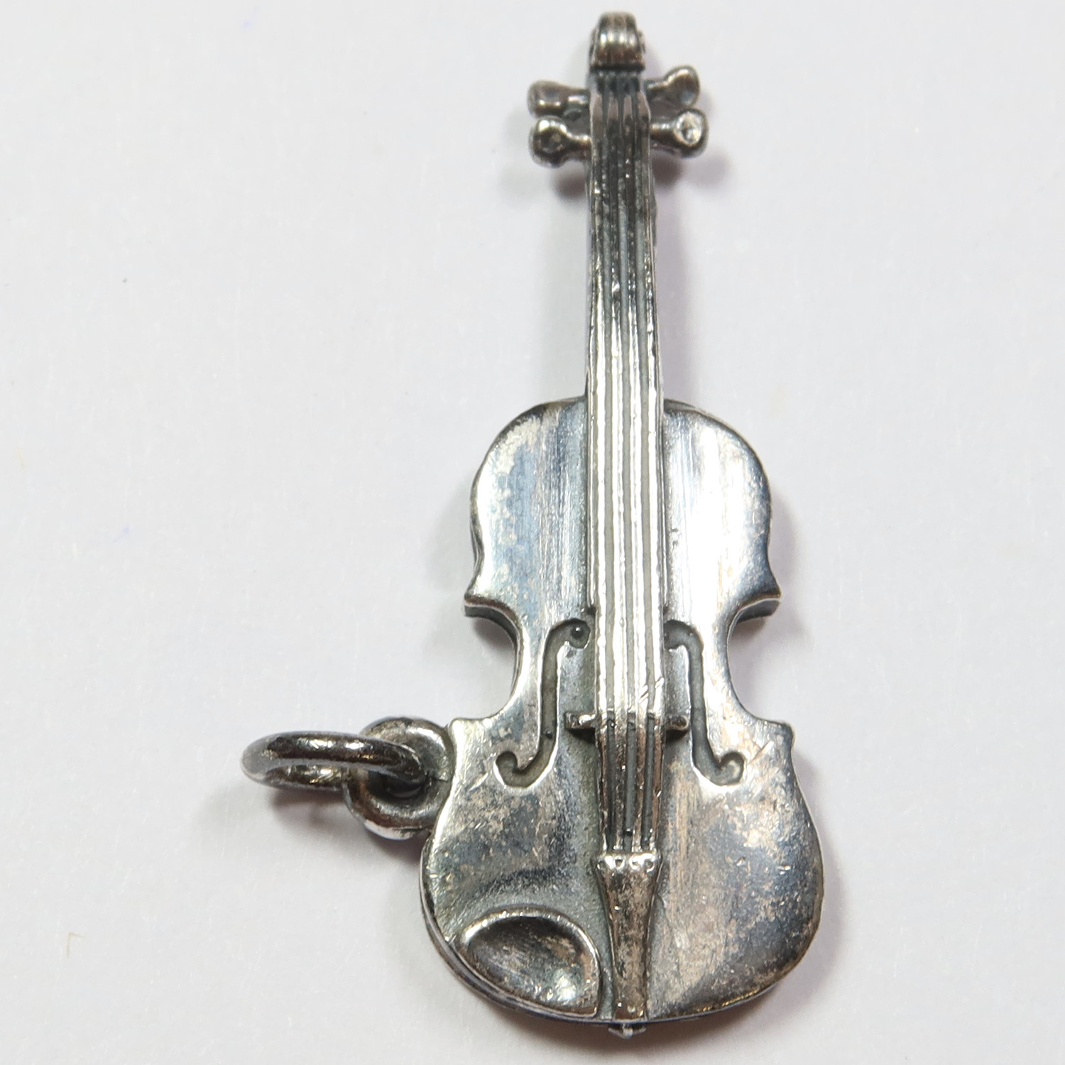 JAMES AVERY RETIRED Sterling Silver Violin Charm 5.… Gem