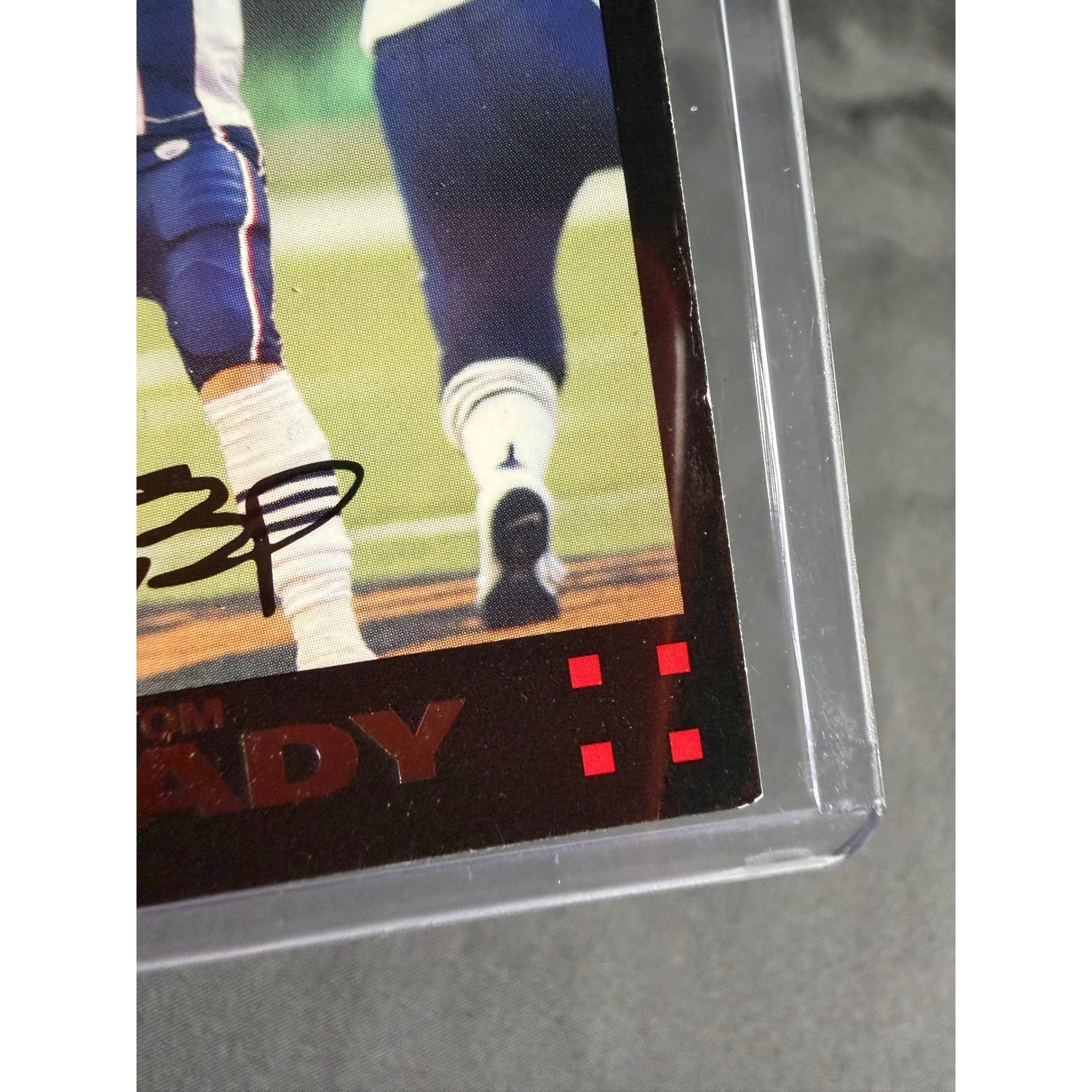 2007 Topps Tom Brady New England Patriots Football Card 10 of 12 Facsimile Auto view 5