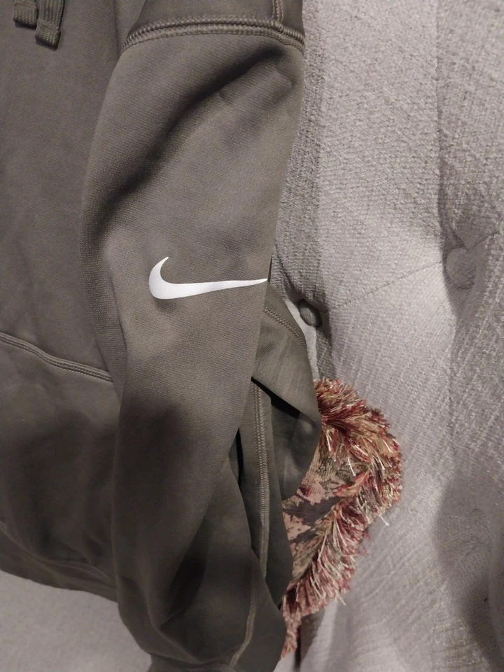 Sudadera con capucha mediana NY Jets Salute to Service para hombre de Nike On Field Apparel Foto 4 de 4