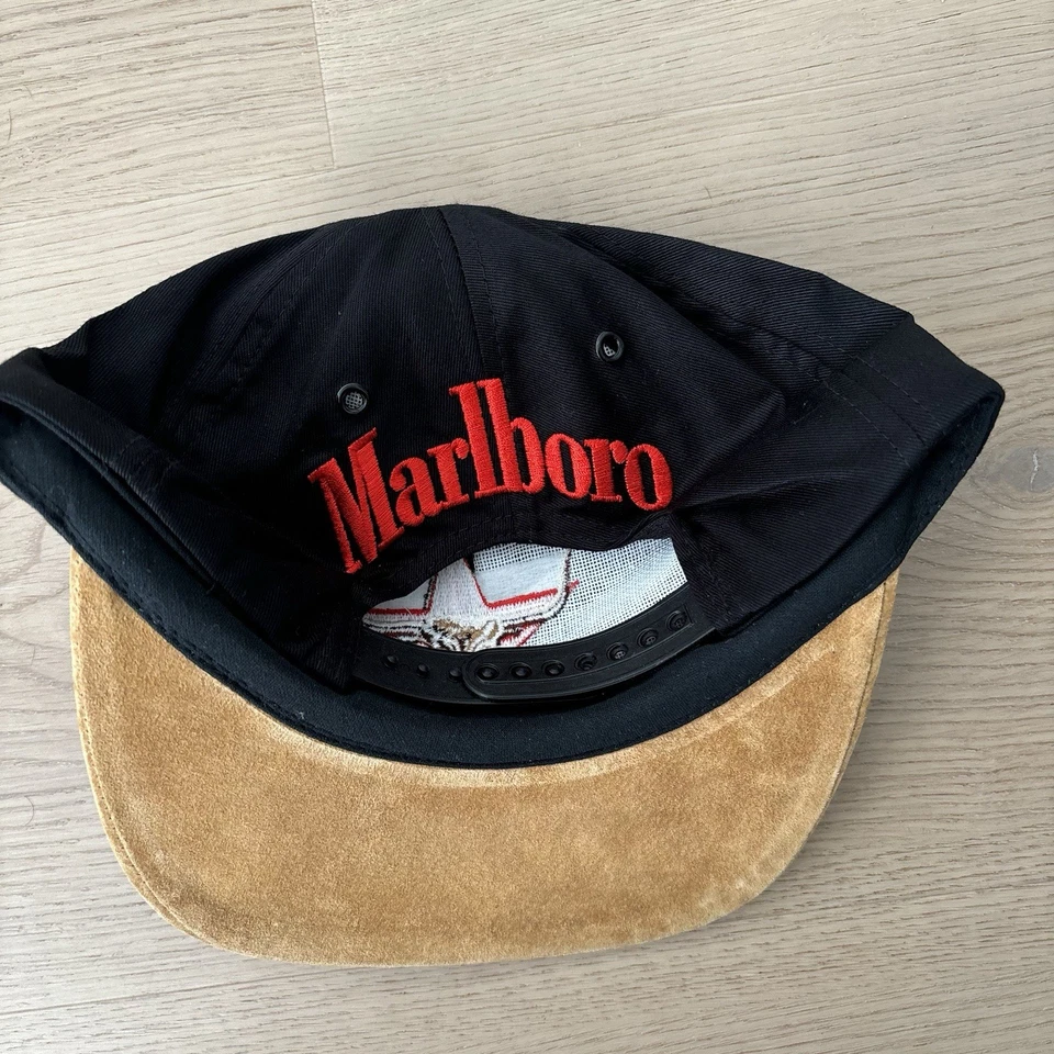 Sombrero Toro Marlboro Vintage Años 90 Piel de Cerdo Gamuza Cuero Longhorn Negro NUEVO Foto 2 de 4