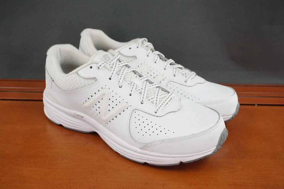 New Balance 411 鞋女式 11 D 码白色步行缓冲舒适运动鞋 — 第 3/4 张图片